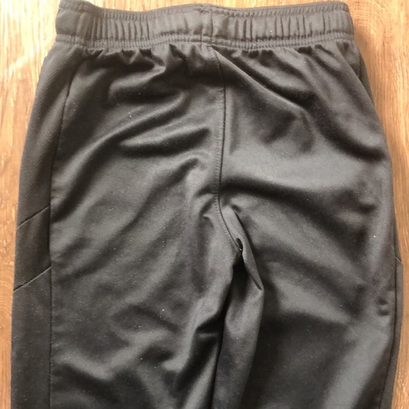 Joggers pants black and navy color age 4and 5 - Picture 7 of 8